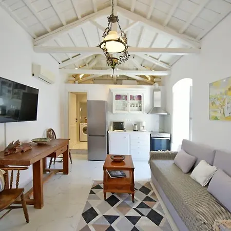 A Sea-Licious Vacation - Chic & Style In Hydra Villa Exterior photo